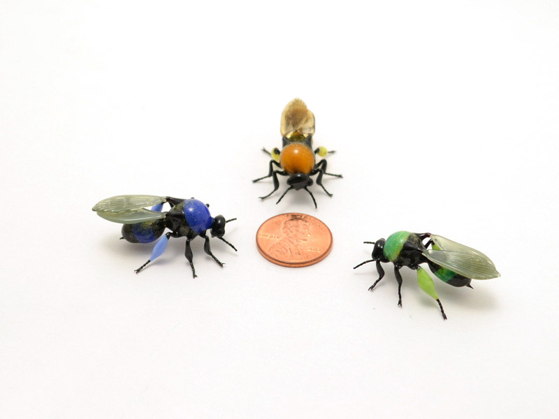 Three Bees, glass bumblebee by Wesley Fleming