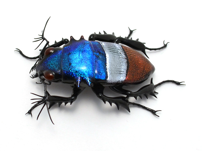 ITEM_NAME, glass bug by Wesley Fleming