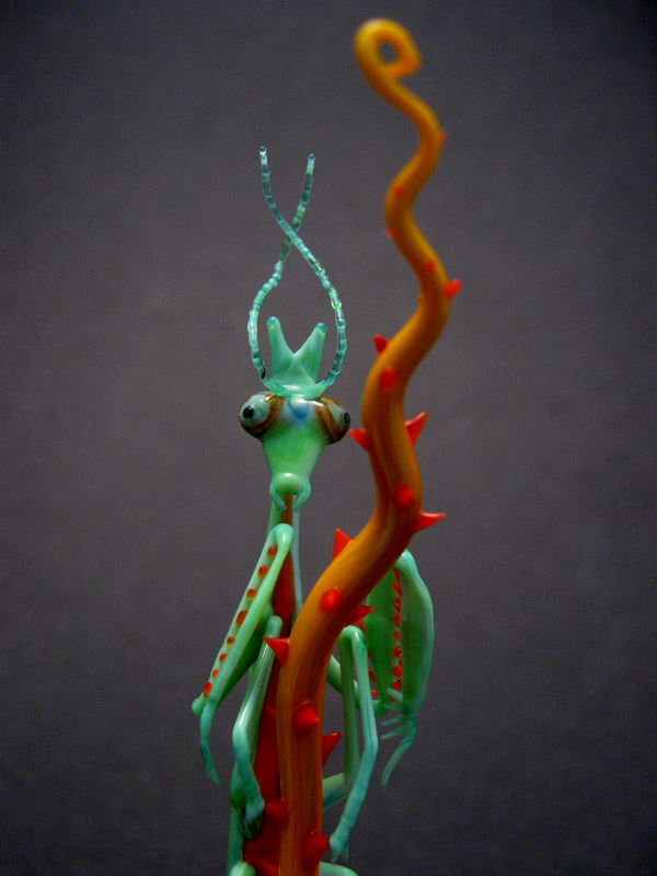 Bright Briar Mantis, glass wasp by Wesley Fleming