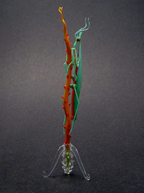 Bright Briar Mantis, glass wasp by Wesley Fleming