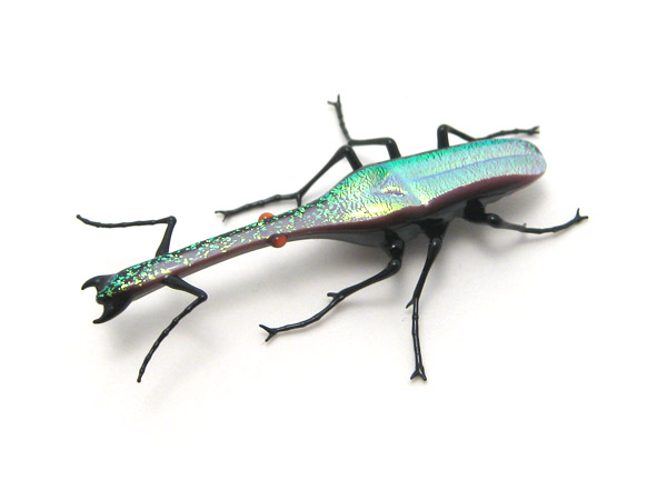 Mini Gold Weevil, glass weevil by Wesley Fleming